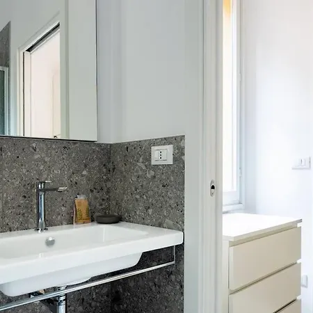 Isaia - 10 Minutes From Piazza Maggiore * Bologna