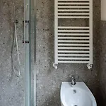 Διαμέρισμα Isaia - 10 Minutes From Piazza Maggiore *